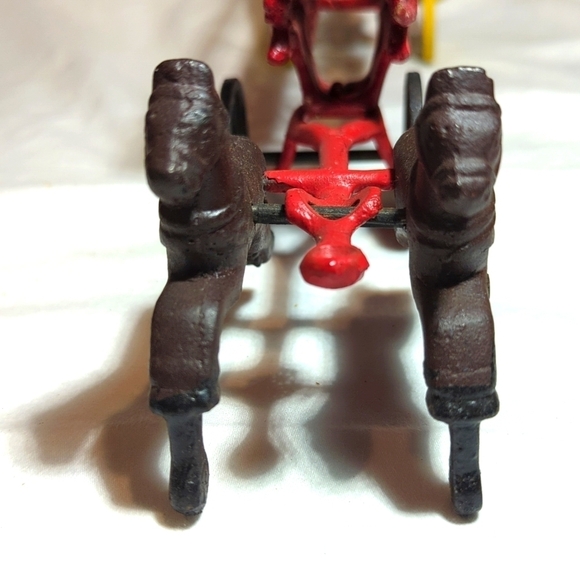 Vintage Cast Iron Horse Drawn Fire Truck Engine Wagon Toy w Fireman and Ladders - Picture 10 of 14